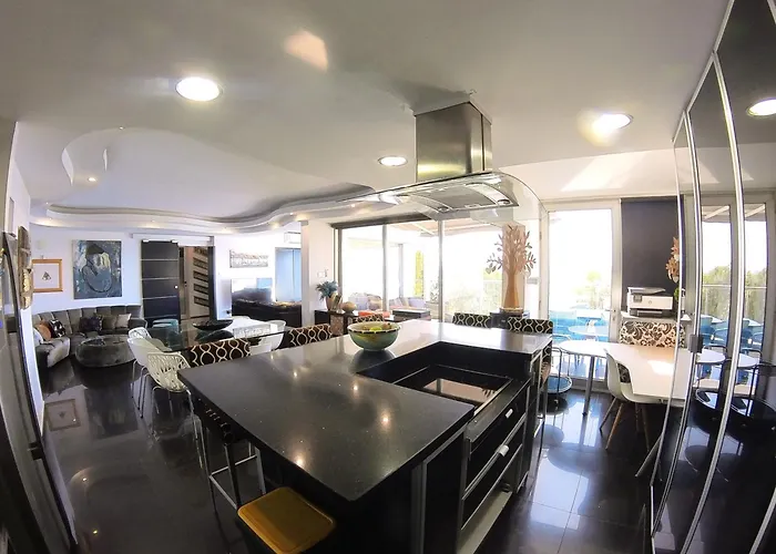 The View Penthouse Daire